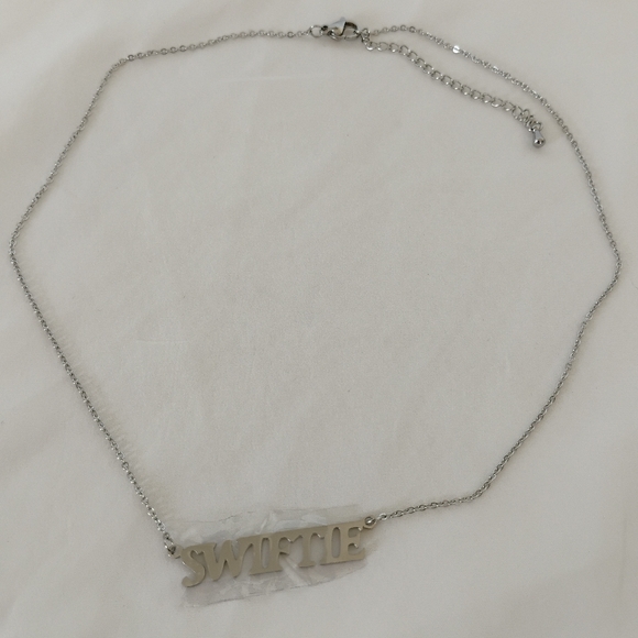 Taylor Swift "Swiftie" Silver Tone Metal Chain Necklace with Adjustable Length - Picture 8 of 10